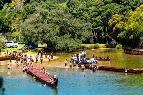 Tag 18 - Waitangi Falls