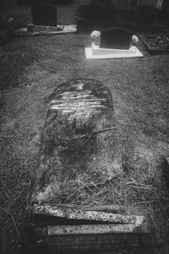 092_Tag 31 - Puhoi Friedhof