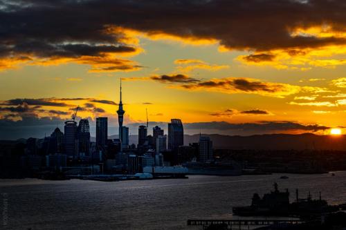 Tag 04 - Auckland by Night